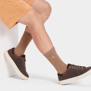 - UGGS Baysider Low Weather